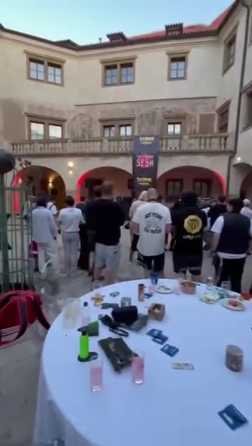Video of Full Moon Sesh Prague